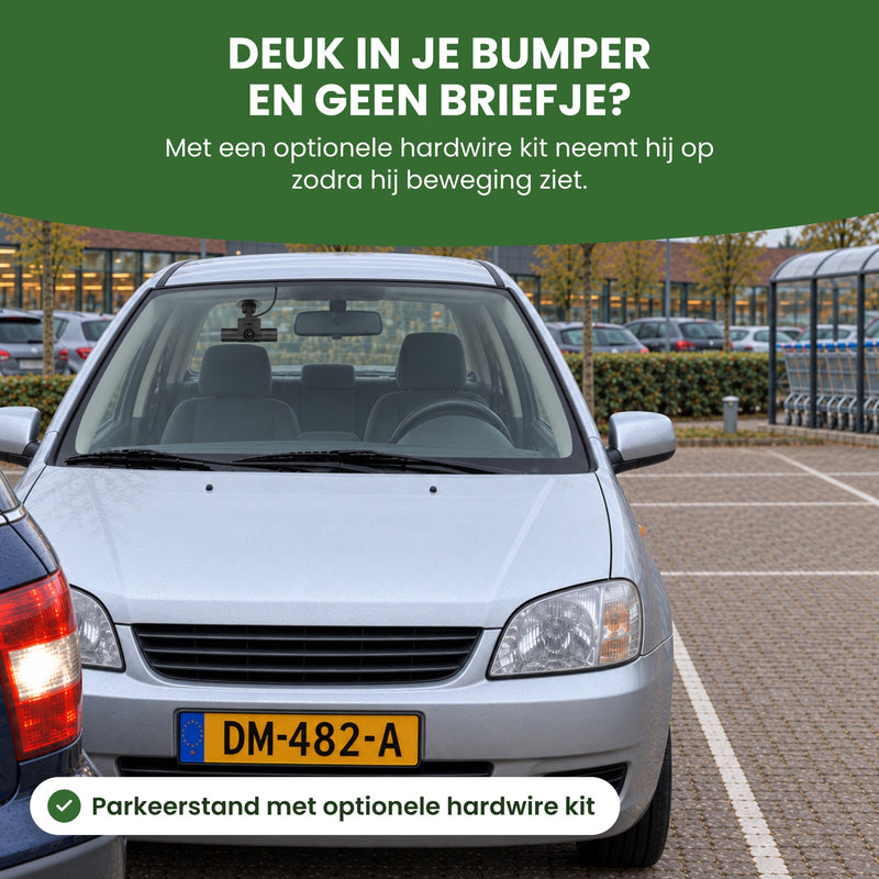 Leeres geparktes Auto am Supermarkt mit der 360Guard Pro hinter der Scheibe, ein Auto kommt zu nah: Mit optionalem Hardwire-Kit nimmt sie auf
