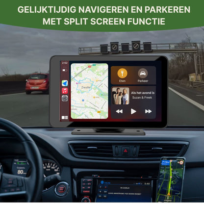 Navion One CarPlay scherm met split-screen functie – gelijktijdig navigeren via kaarten en parkeren met cameraweergave of mediaweergave, perfect voor multitasking tijdens het autorijden.