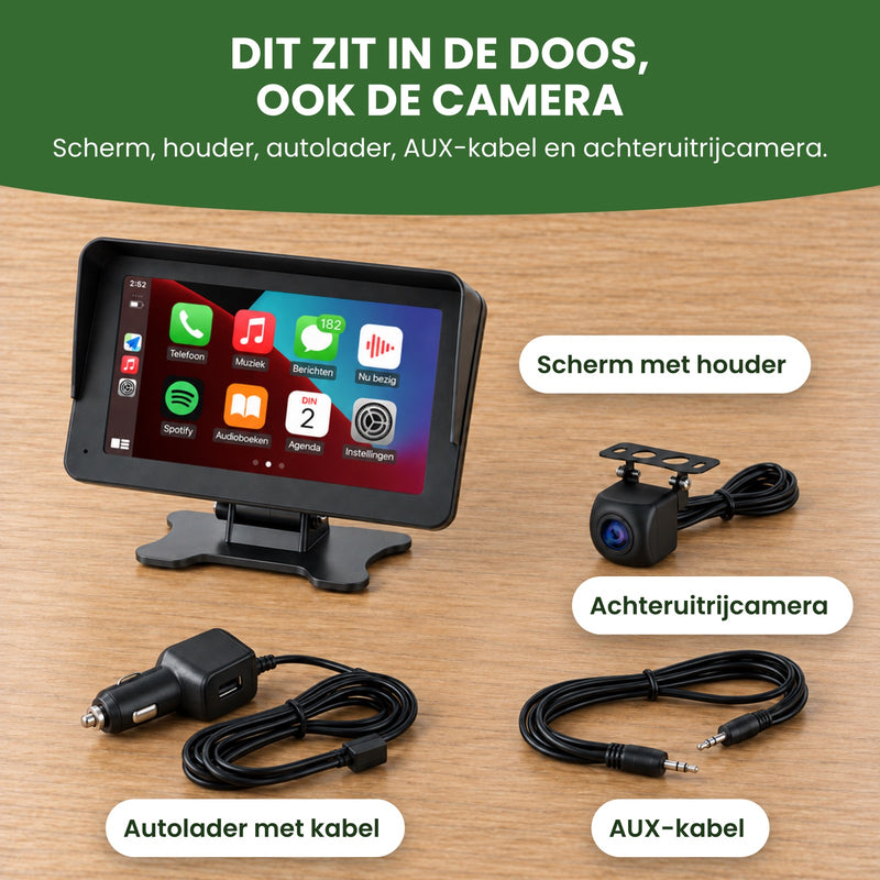 DriveMate One mit Halterung, Rückfahrkamera, Autoladegerät mit Kabel und AUX-Kabel auf einem Tisch: Das steckt in der Box, auch die Kamera