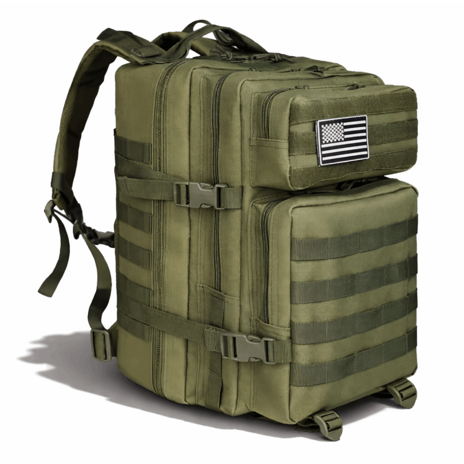 45L grüner Rucksack mit mehreren Fächern und MOLLE-Gurtband, versehen mit einem Aufnäher der amerikanischen Flagge, ideal für den täglichen Gebrauch und Reisen.